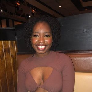 Meet your Posher, Vernicia